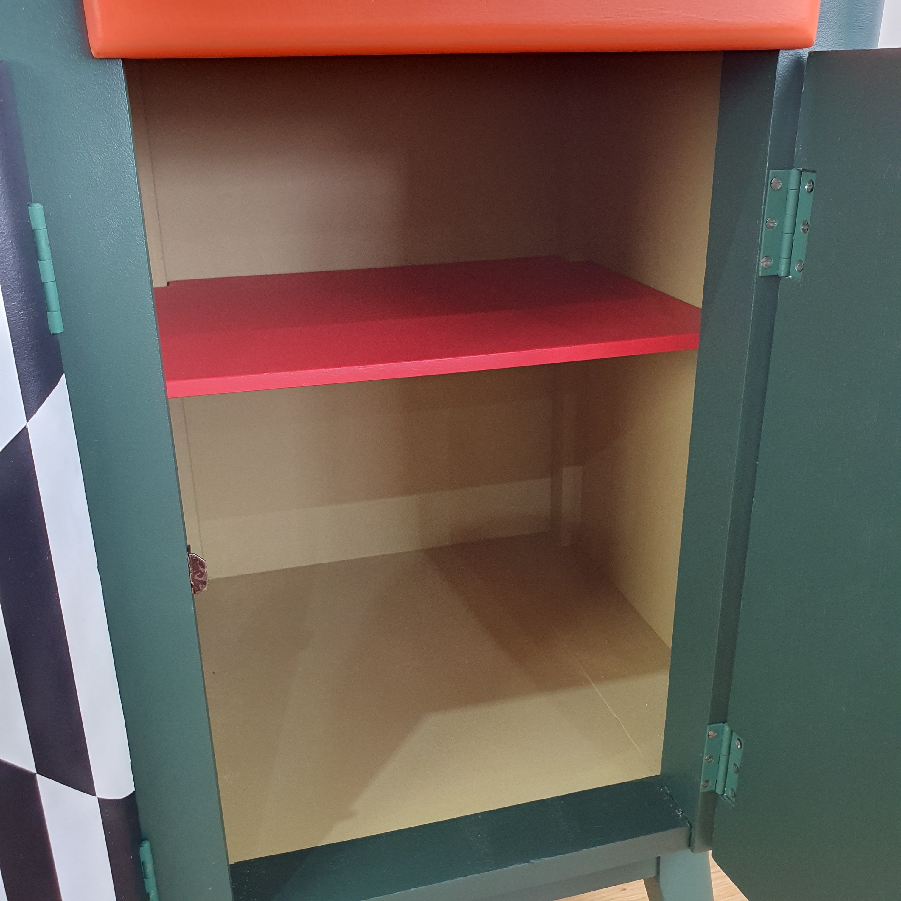 Retro colourful Pop Art sideboard, 1950s 'Mesmer-Eyes'