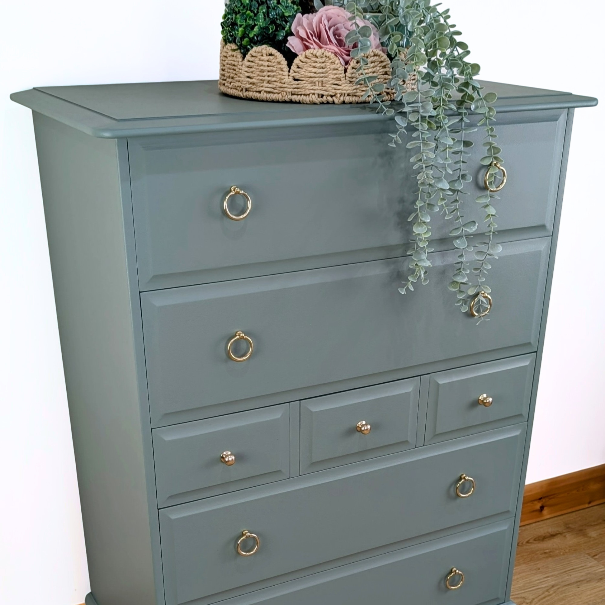Stag Minstrel tallboy in green