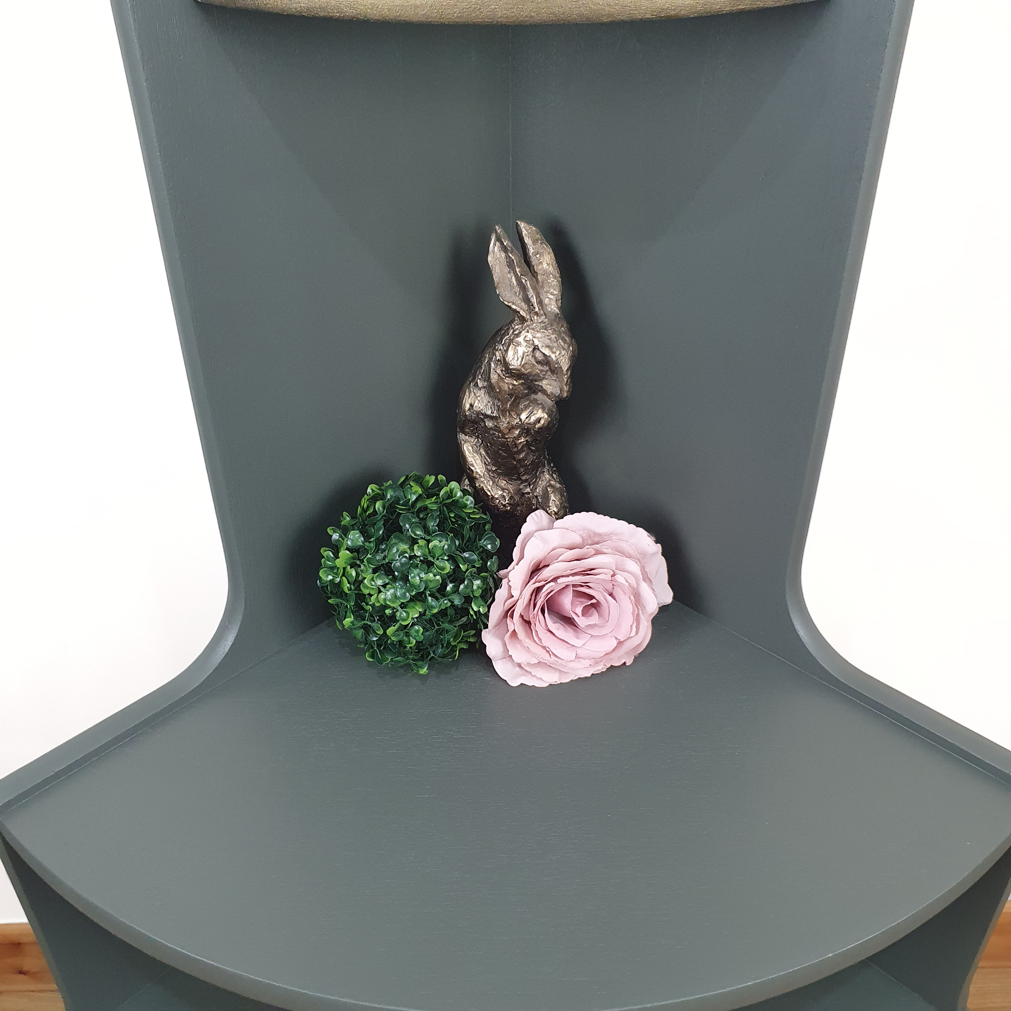 Nathan Squares corner unit in green and bronze