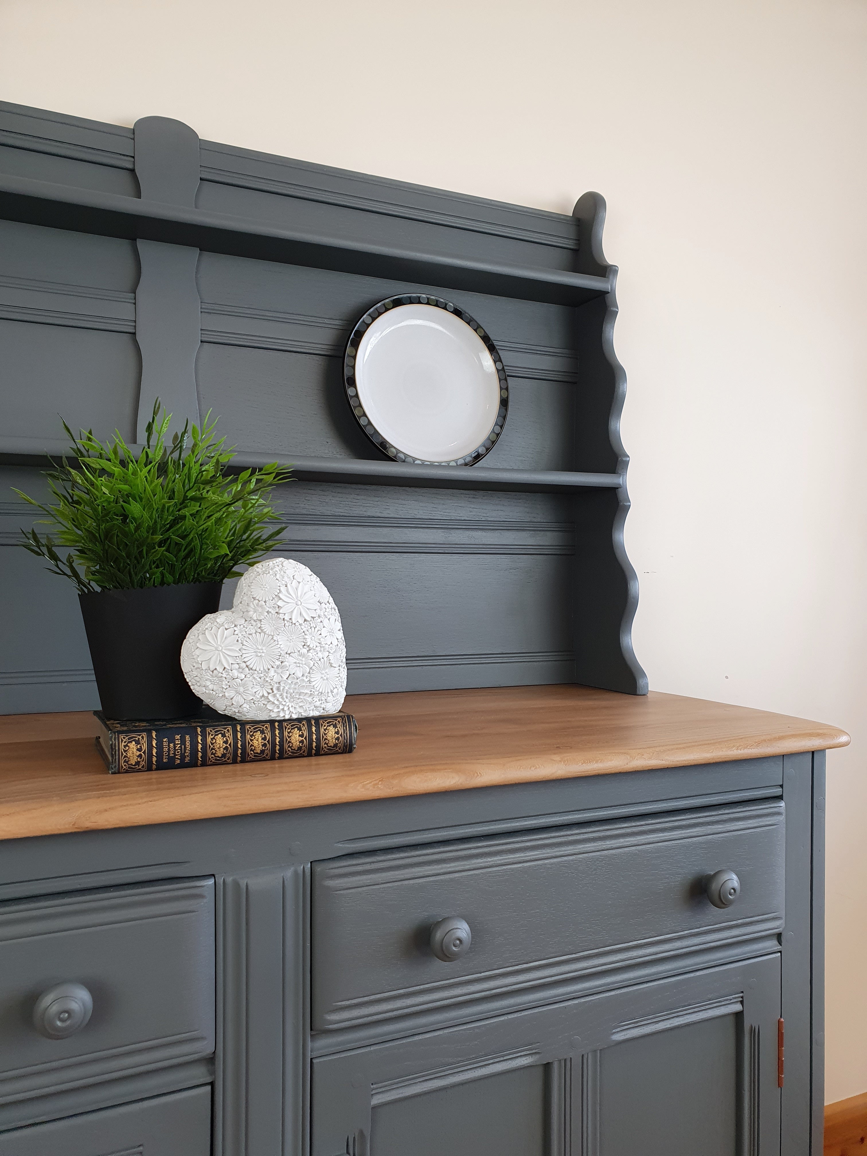 Grey Ercol 'Old Colonial' dresser
