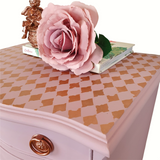 Small pink chest of drawers