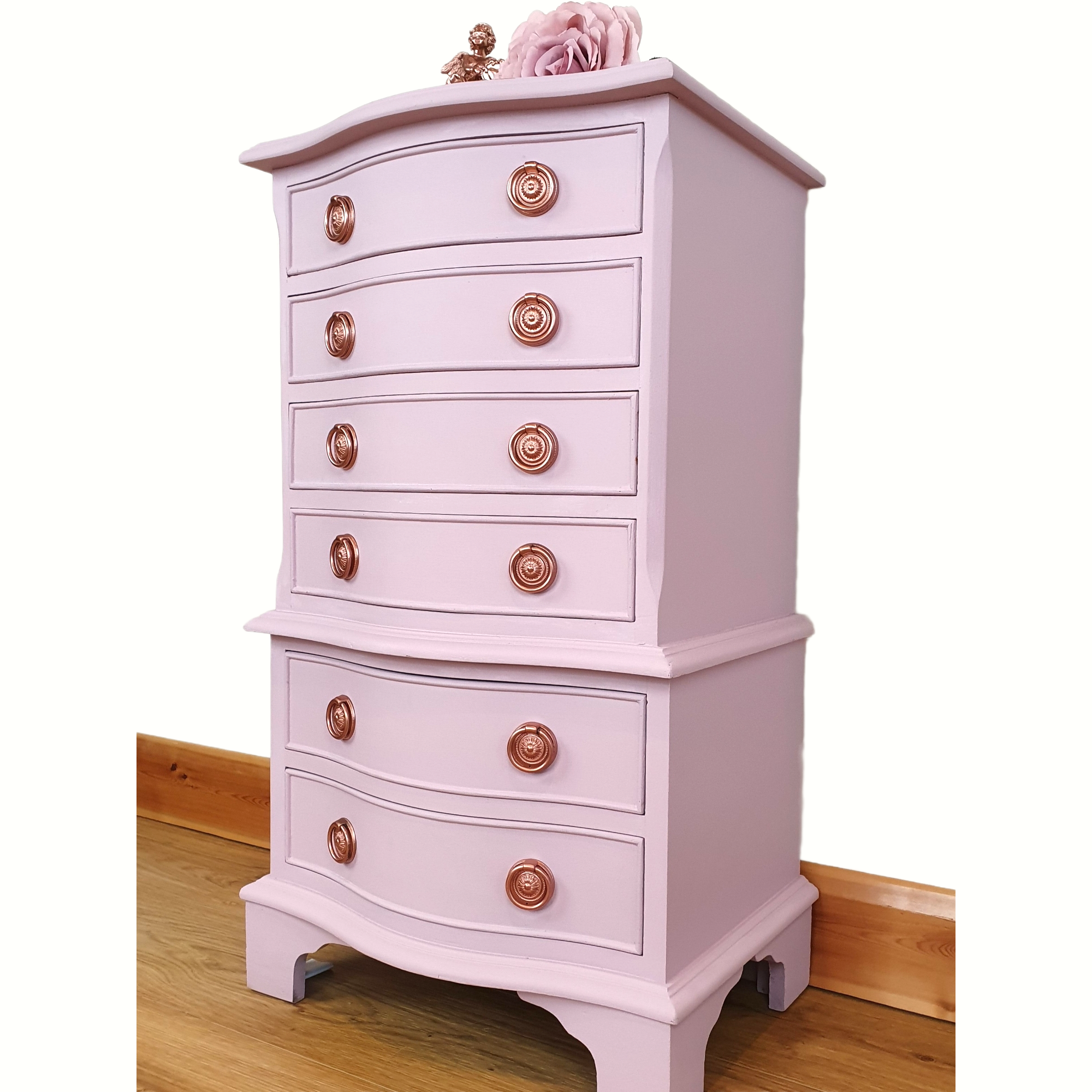 Small pink chest of drawers