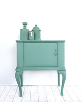 Fleur Chalky Look Spray - F79 Malmö Green - scene