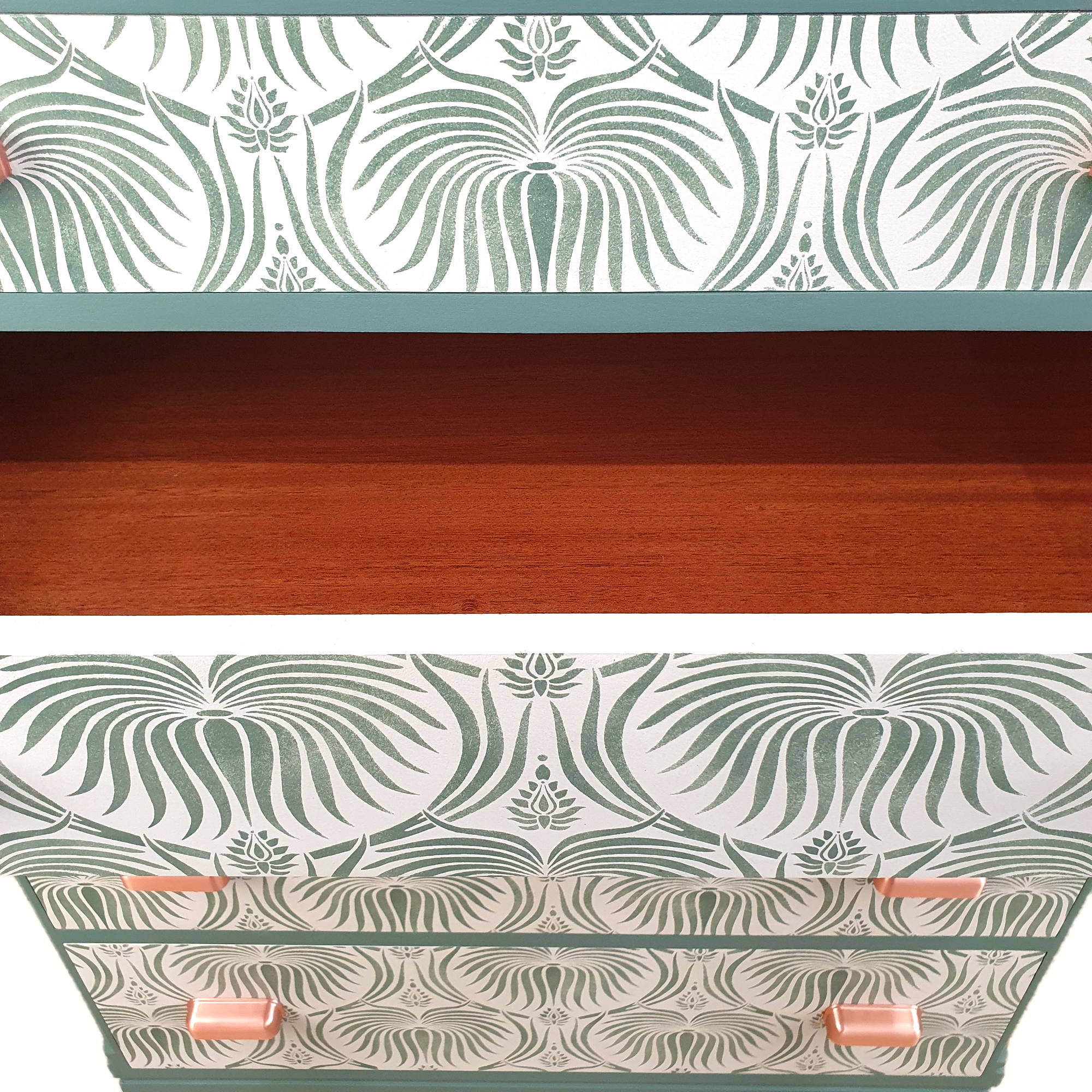 Green and cream 5-drawer tallboy