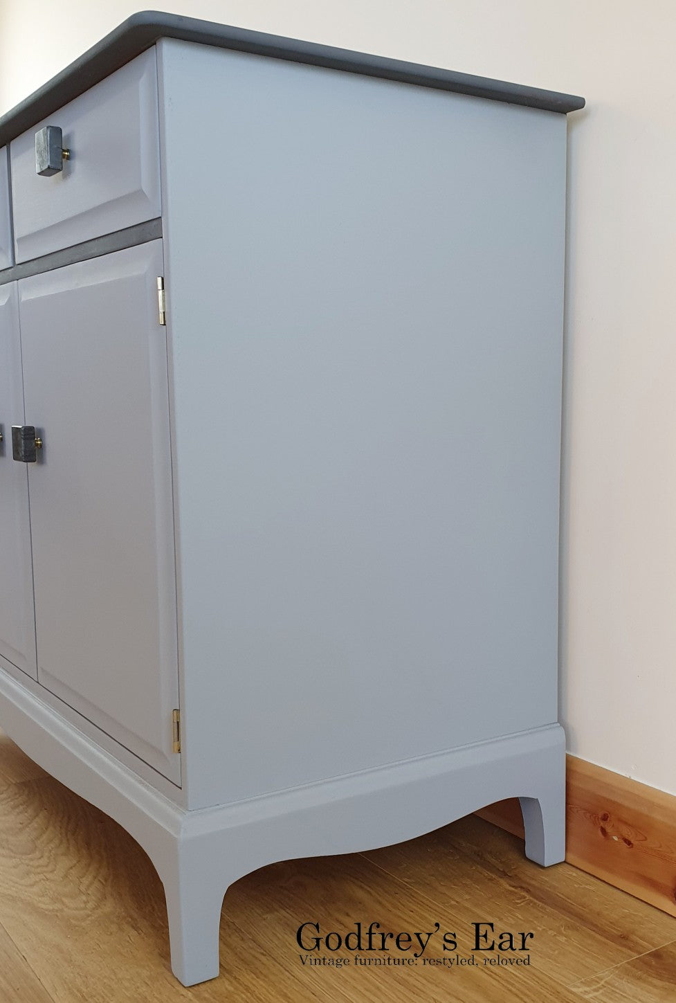 Grey Stag Minstrel sideboard