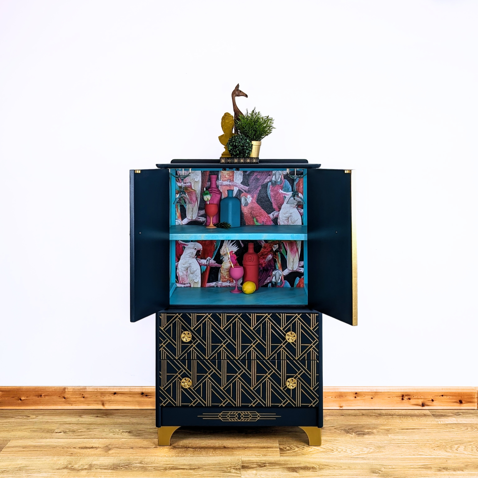 Cocktail cabinet, 1930s Great Gatsby