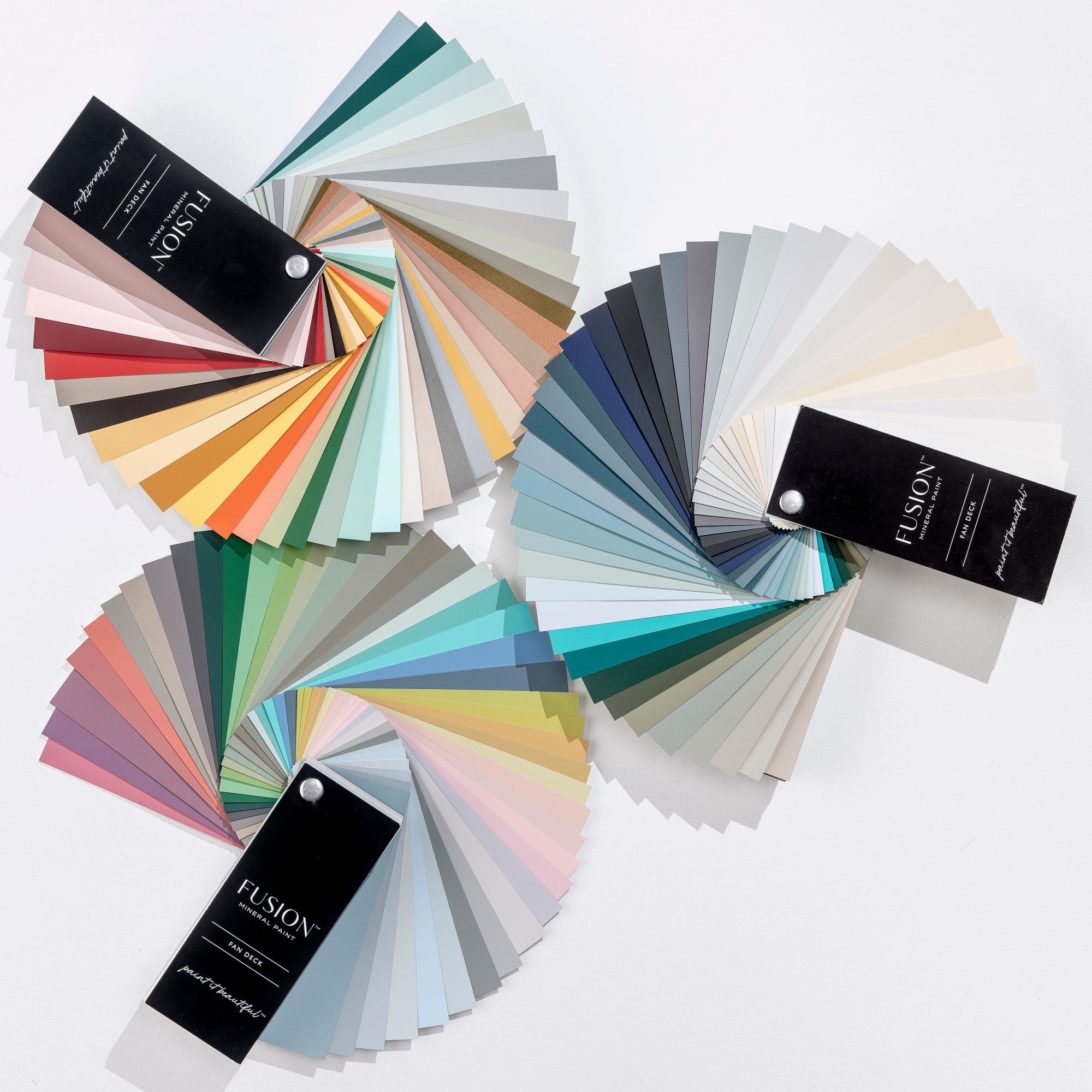 Fusion Mineral Paint true colour fan deck