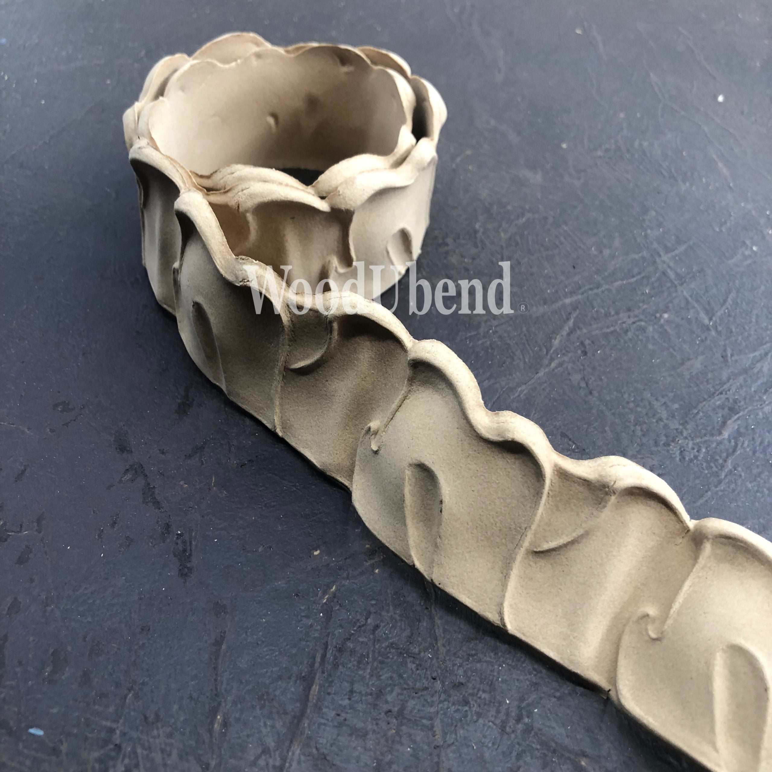 WoodUbend trim TR747 - Scalloped edge