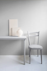 Fleur Chalky Look F09 Grey White - scene