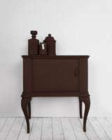 Fleur Chalky Look Spray - F18 Burnt Umber - scene